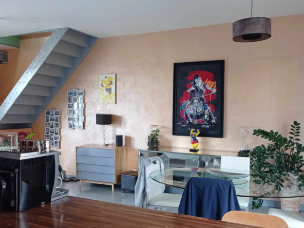 Duplex lumineux à vendre au centre de Vichy