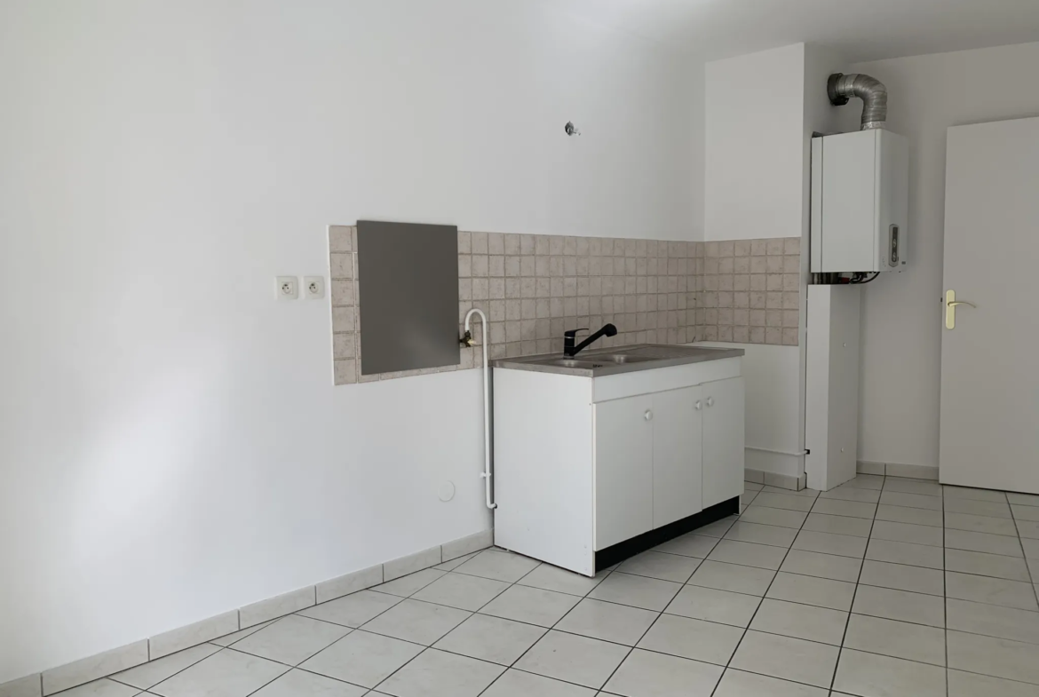 Appartement T3 de 69 m² avec balcon à Villeurbanne 