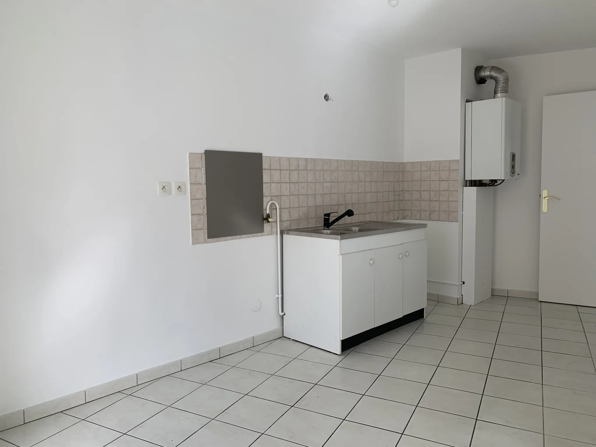 Appartement T3 de 69 m² avec balcon à Villeurbanne 