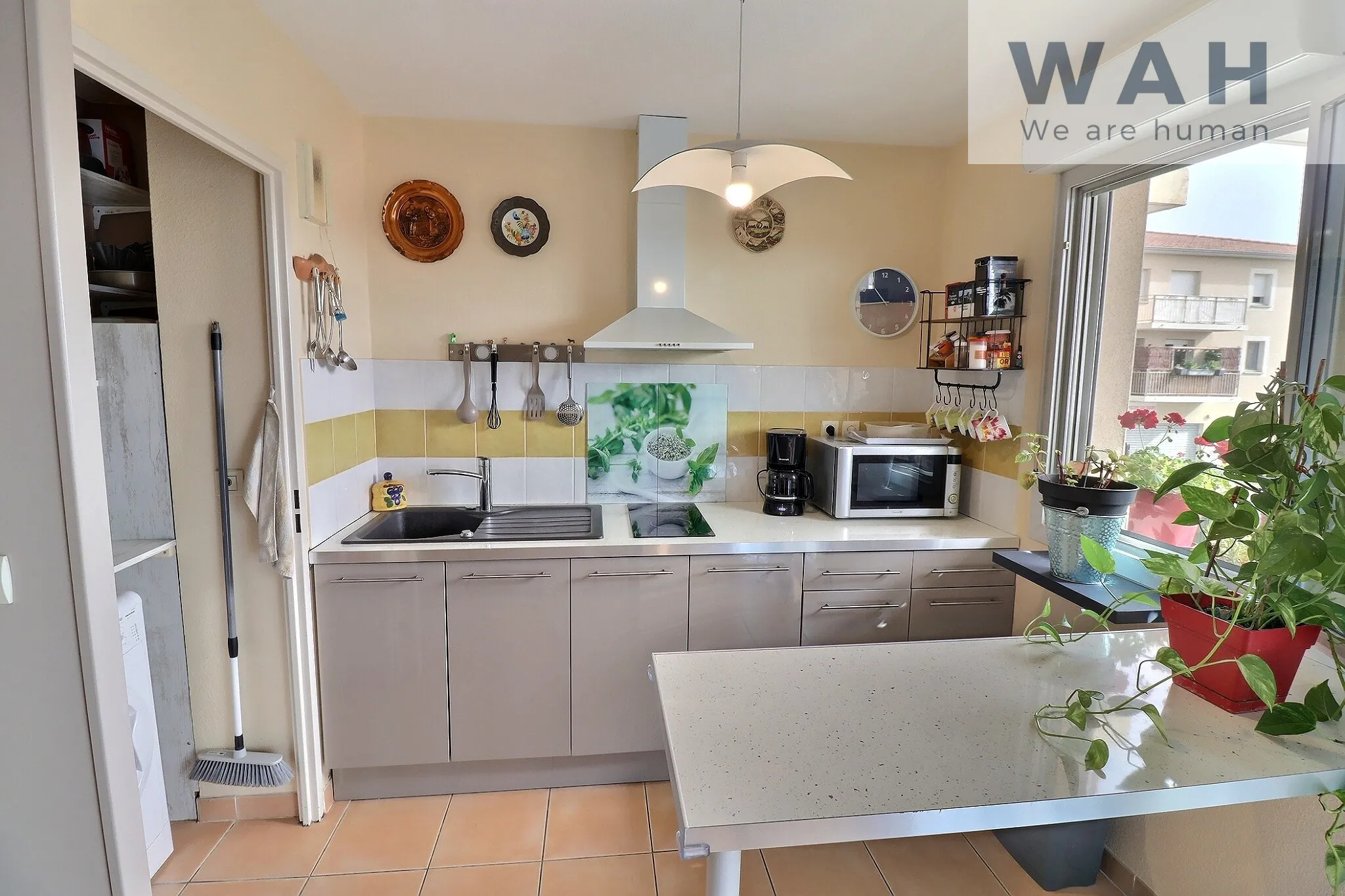 Vente Appartement T2 de 47 m² avec Parking à Saint Gilles 