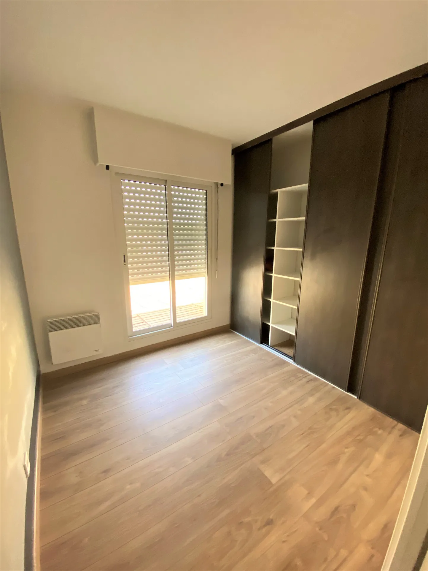 Appartement 2 pièces de 37,11 m² à Le Cannet avec terrasse en étage élevé 