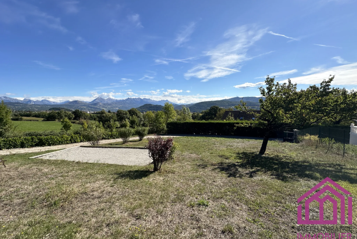 À vendre : Terrain à bâtir avec vue panoramique à Gap Sud 