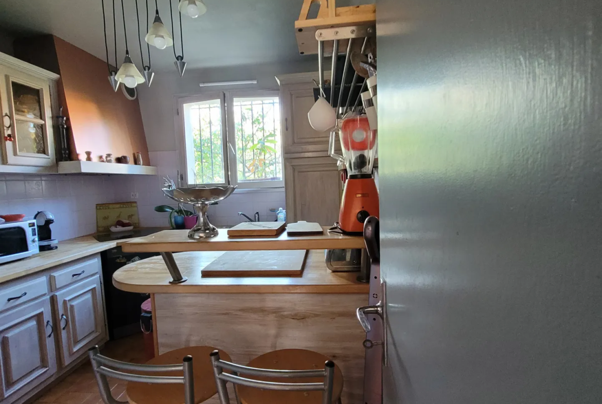 Villa 4 Chambres à Vendre à Arles sur Tech 