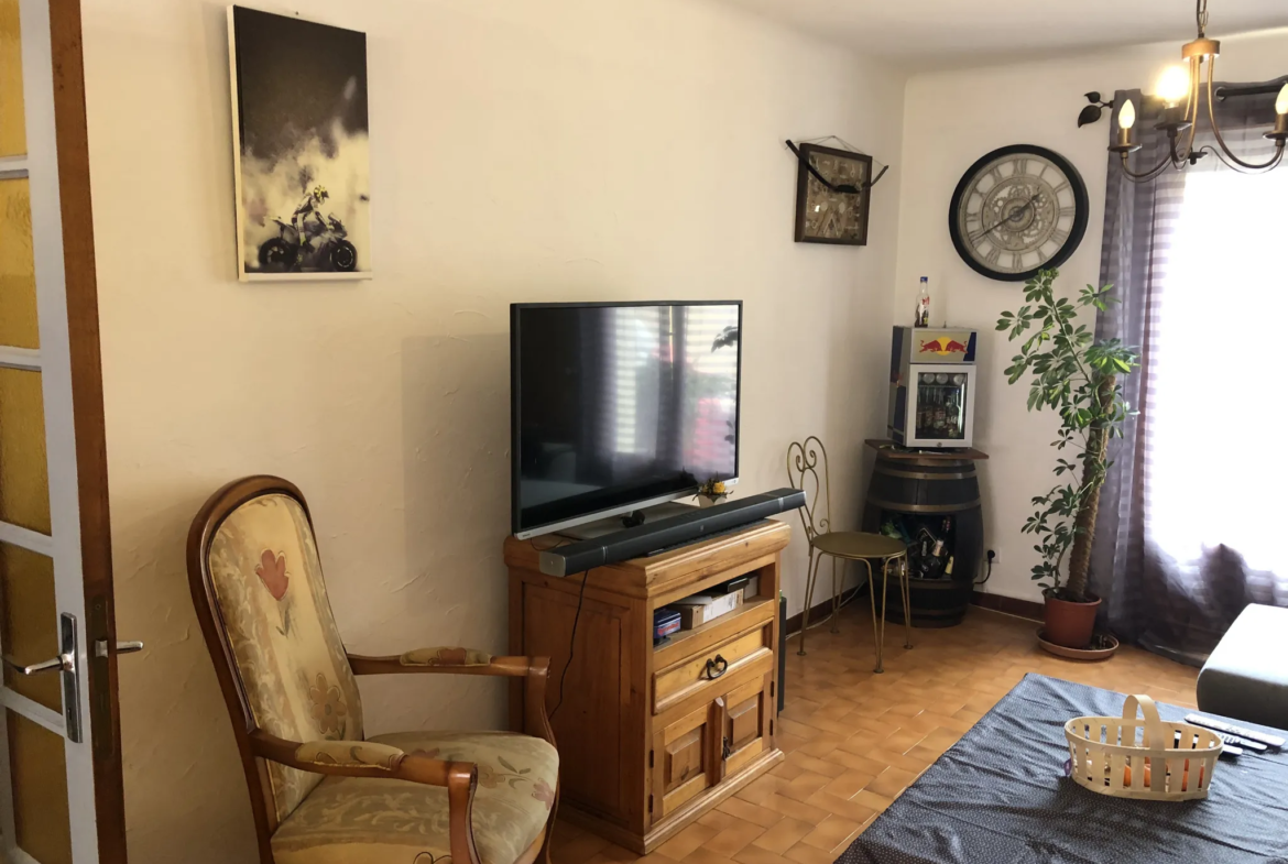 Villa 4 Chambres à Vendre à Arles sur Tech 