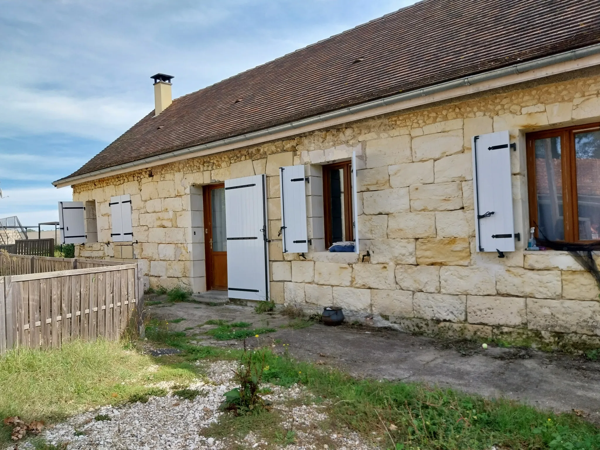 Longère en Pierre Rénovée avec Terrain à St Médard de Mussidan 