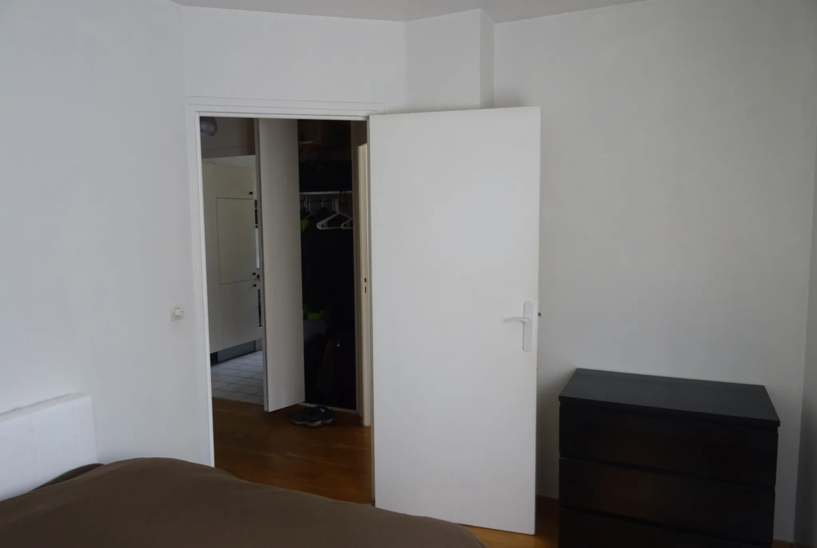 Appartement 2 pièces à vendre à Velizy-Le-Clos - 231500 EUR 