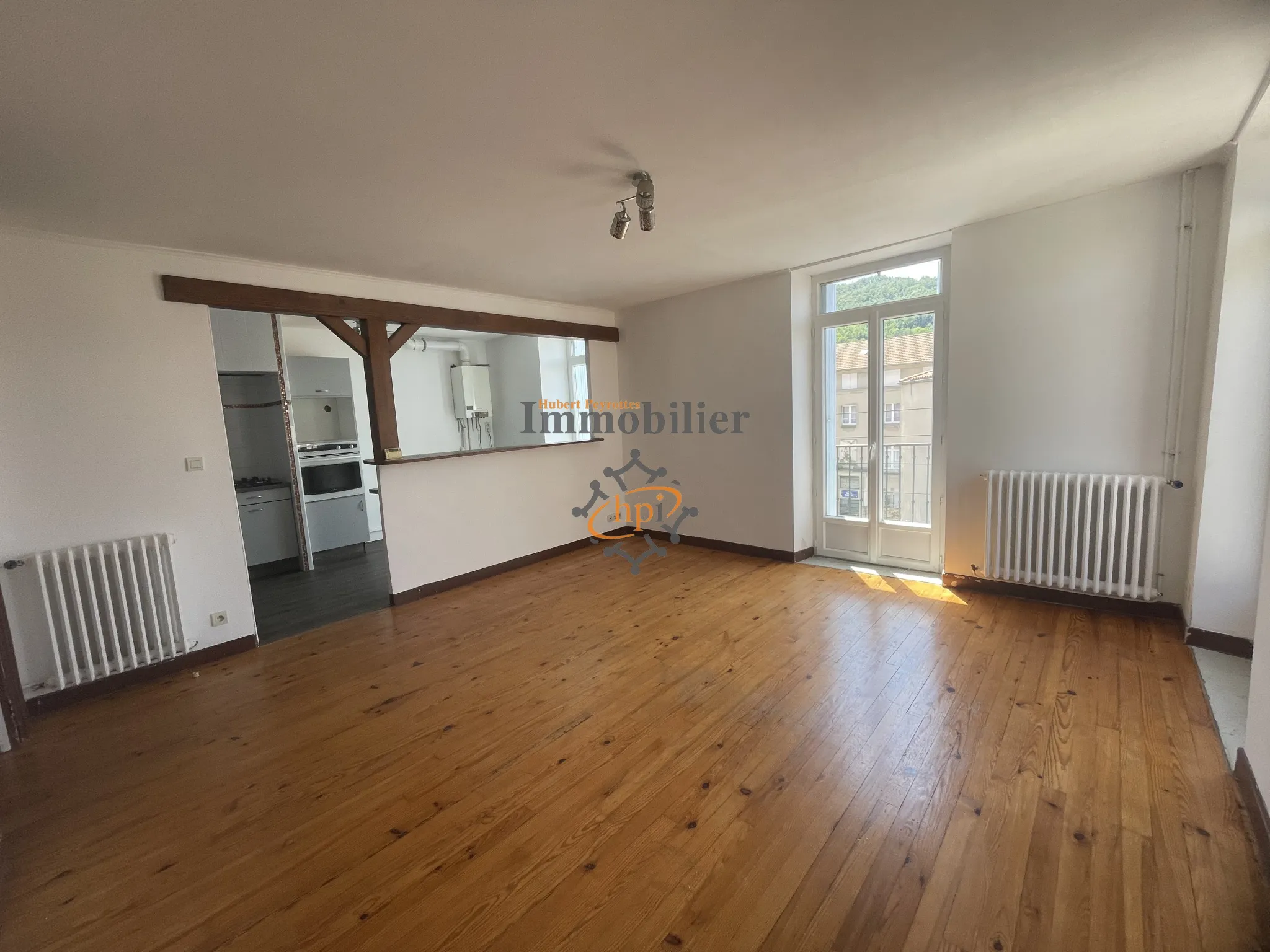 Appartement T3 lumineux à vendre à Saint Affrique 