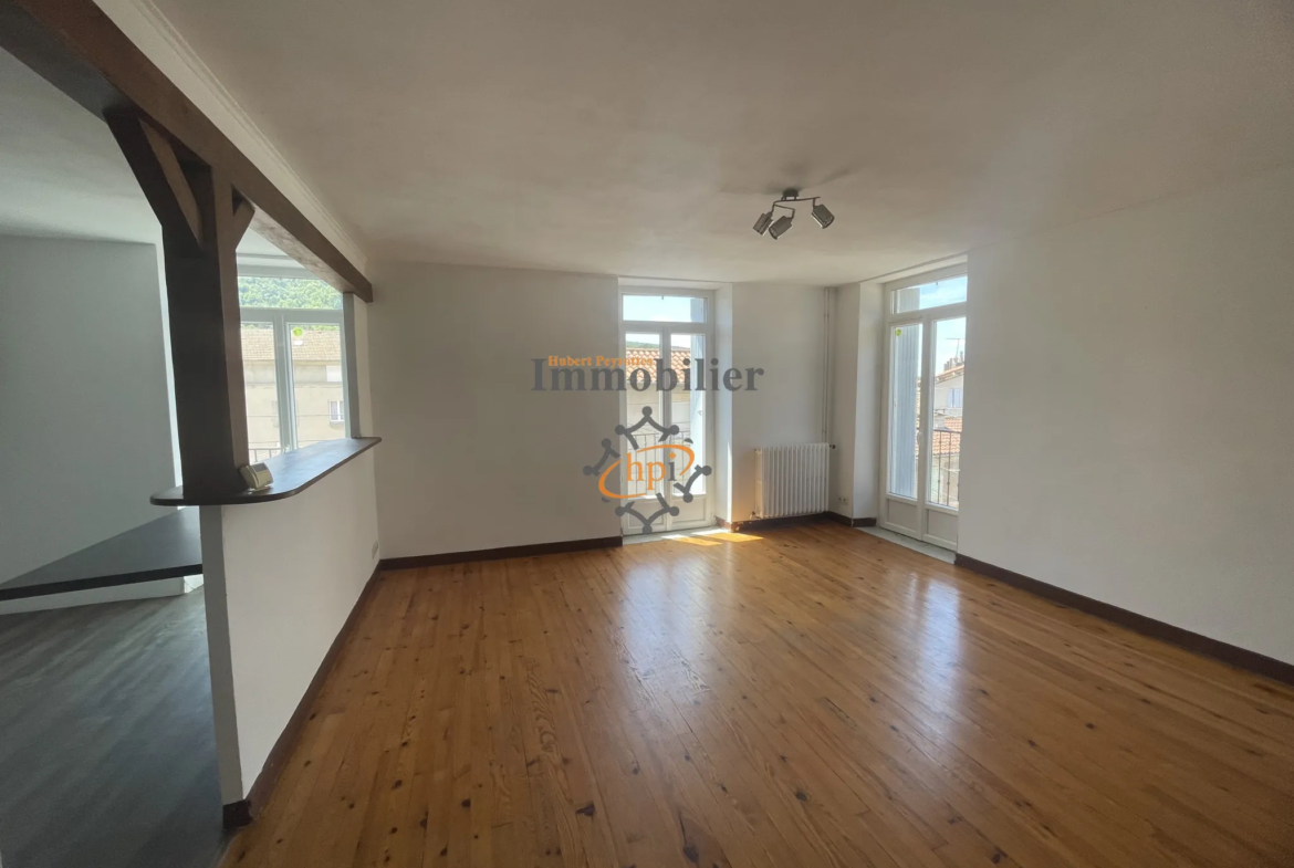 Appartement T3 lumineux à vendre à Saint Affrique 