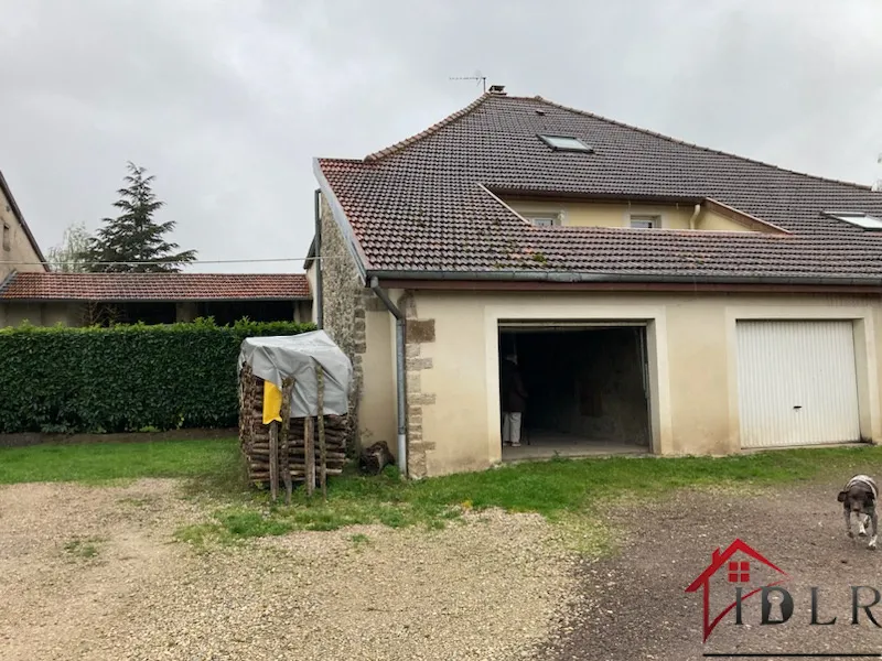 Spacieux Bien Lumineux avec 4 Chambres à Abelcourt 