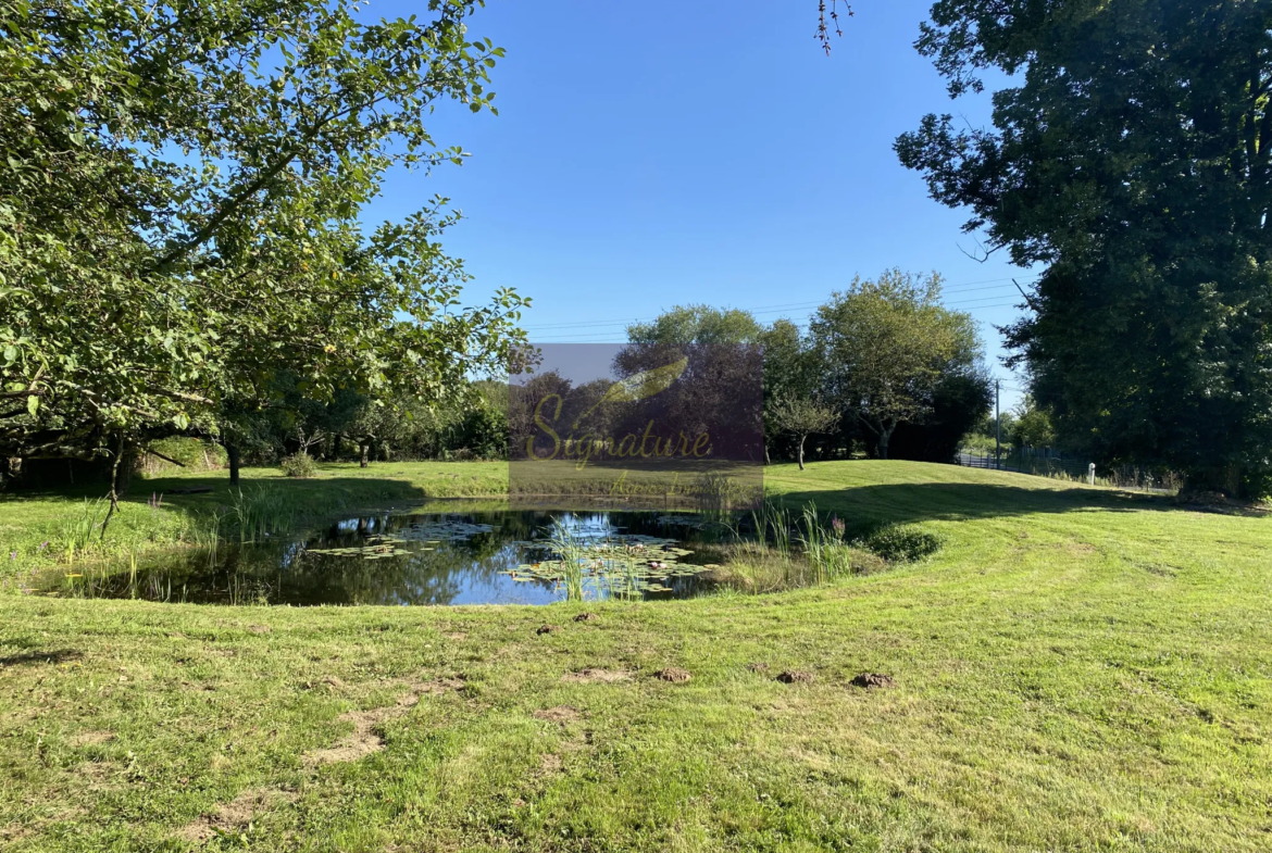 Belle maison de campagne à Change avec terrain de 4200 m² 