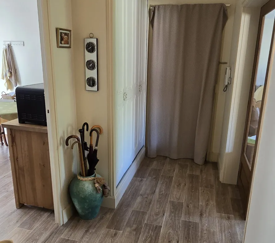 Beau et Grand Appartement T4 à Vendre à Chartres 