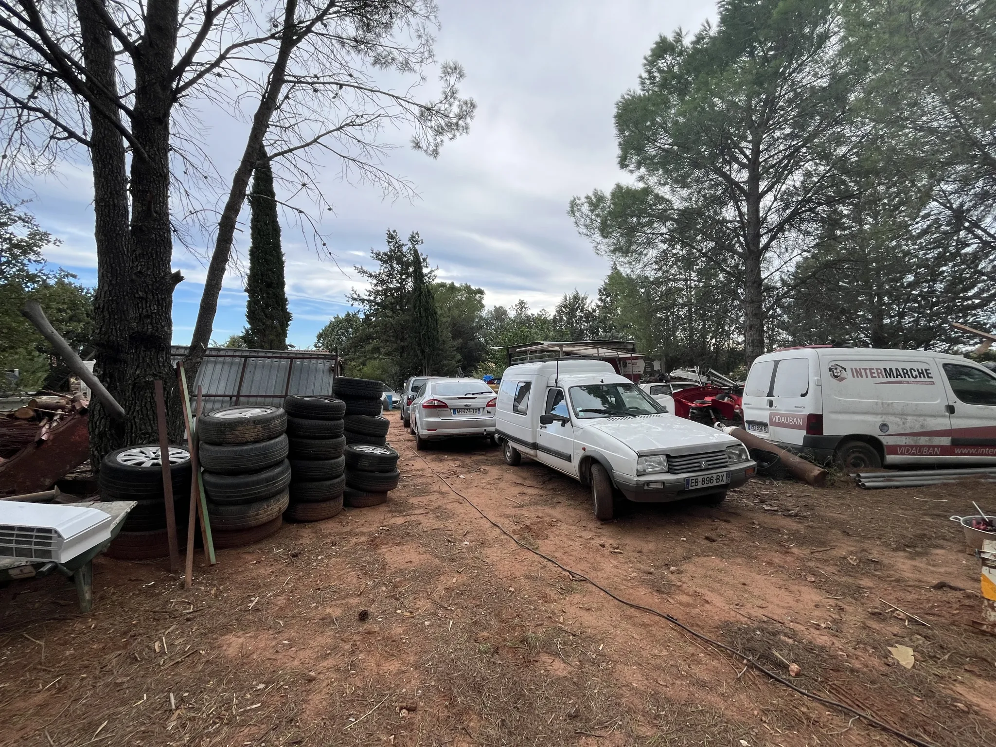 Parcelle de 2161 m2 avec Maison F3 à Rénover/Agrandir – Vidauban 