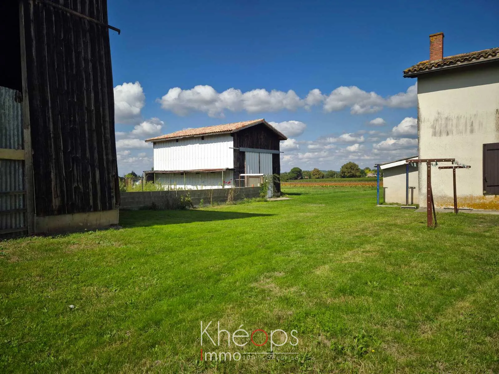 Ancienne ferme à rénover à Langon (33210) avec un grand potentiel 