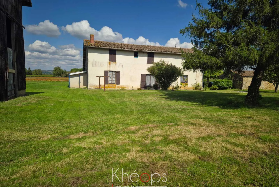 Ancienne ferme à rénover à Langon (33210) avec un grand potentiel 