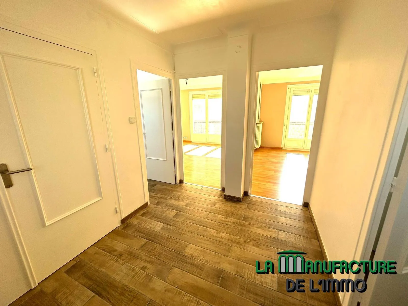 Appartement F2 rénové à Saint-Étienne - Garage en option 