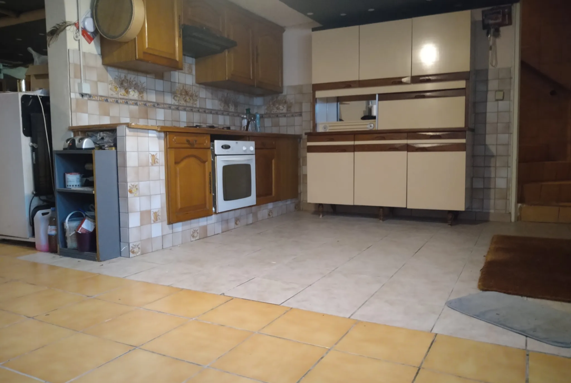 Maison de 95 m2 habitable à Villaines la Juhel 