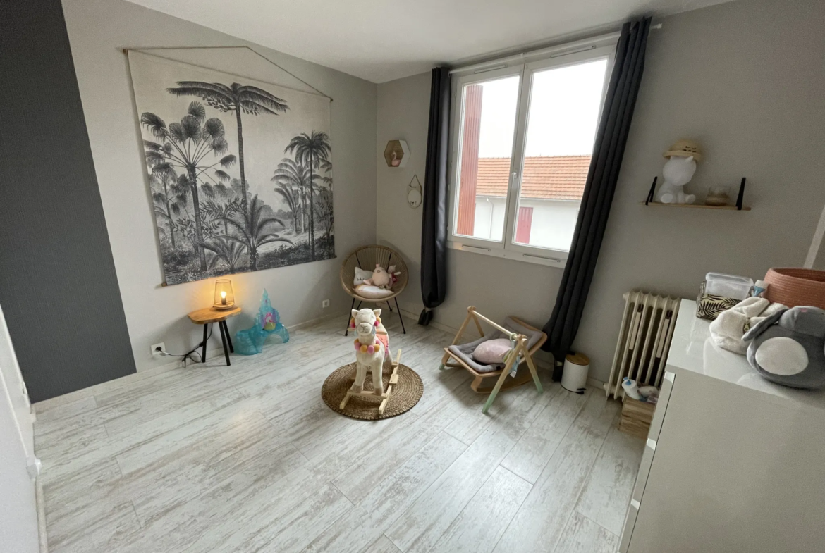 À vendre : Appartement rénové de 3 pièces à Tarbes, 66 m² 