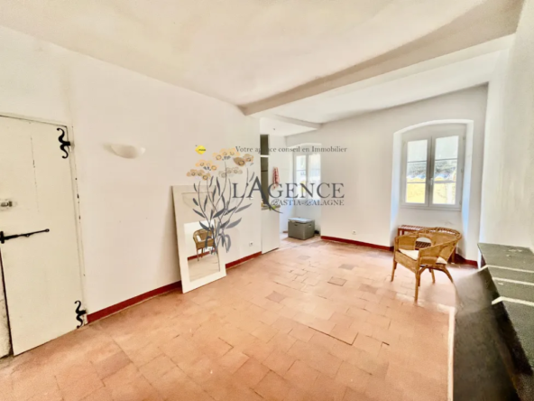 À vendre: Appartement 3 pièces au centre historique de L'Ile Rousse