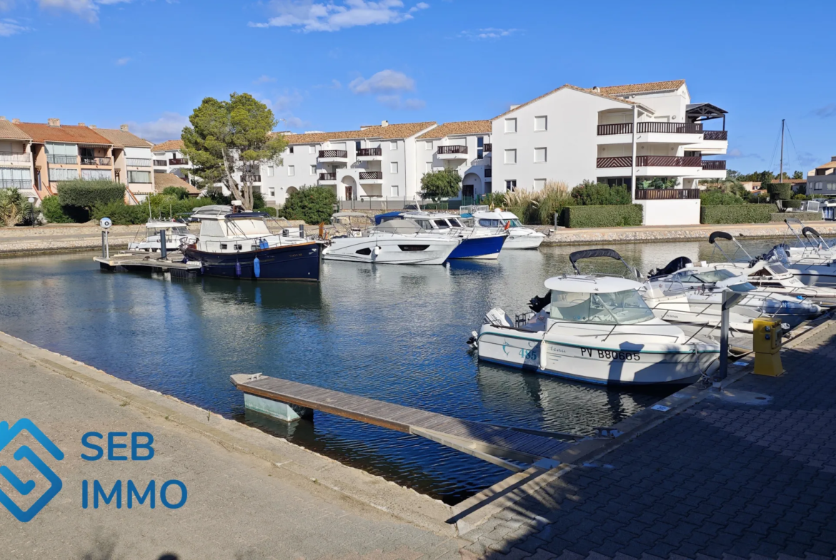 À vendre : Appartement 2 pièces de 24m2 avec vue sur la lagune à St Cyprien 