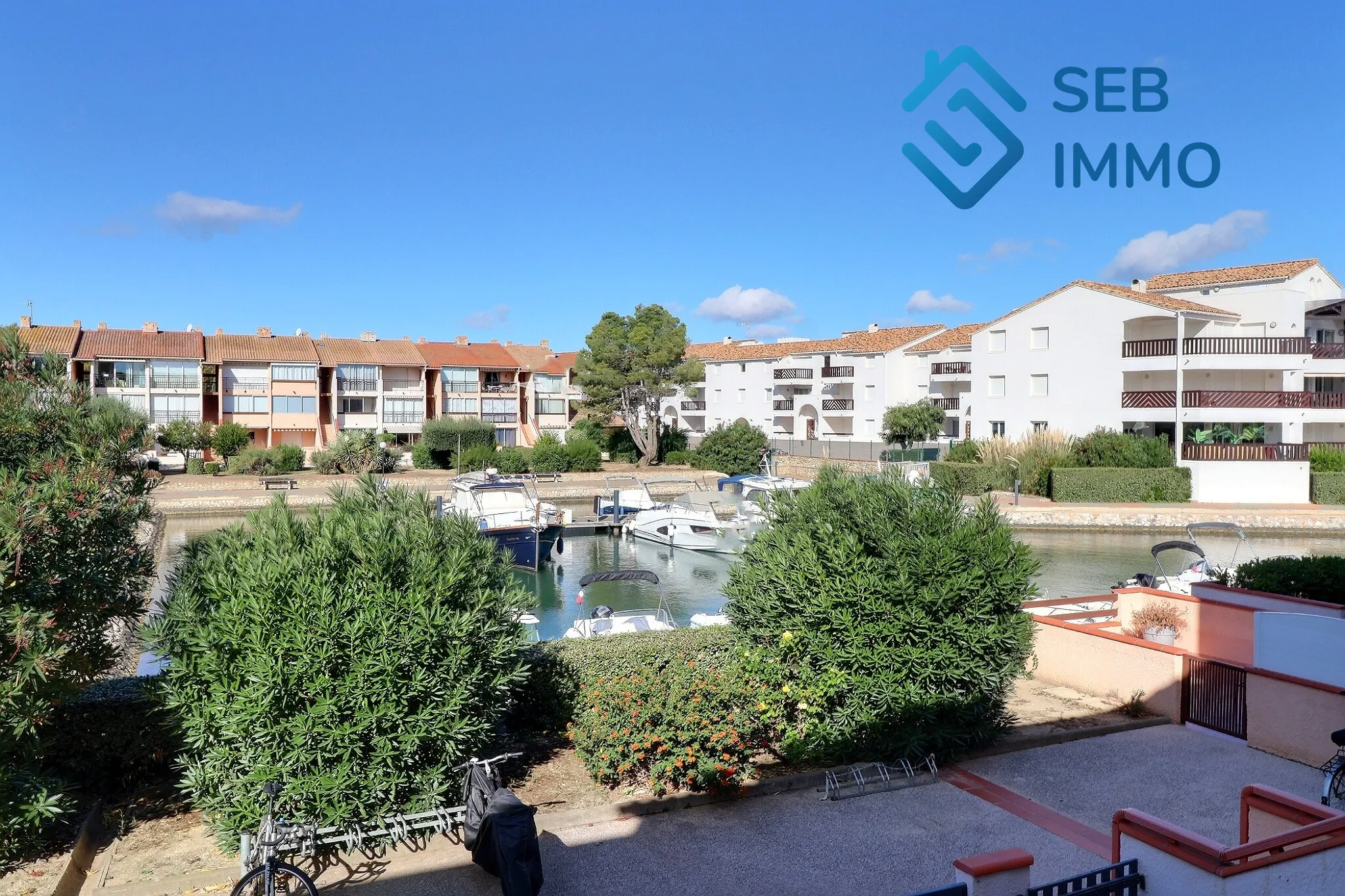 À vendre : Appartement 2 pièces de 24m2 avec vue sur la lagune à St Cyprien 