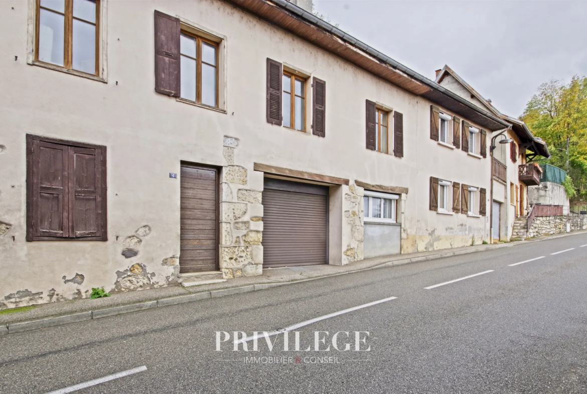 Maison de village 130 m² à Pont de Beauvoisin 