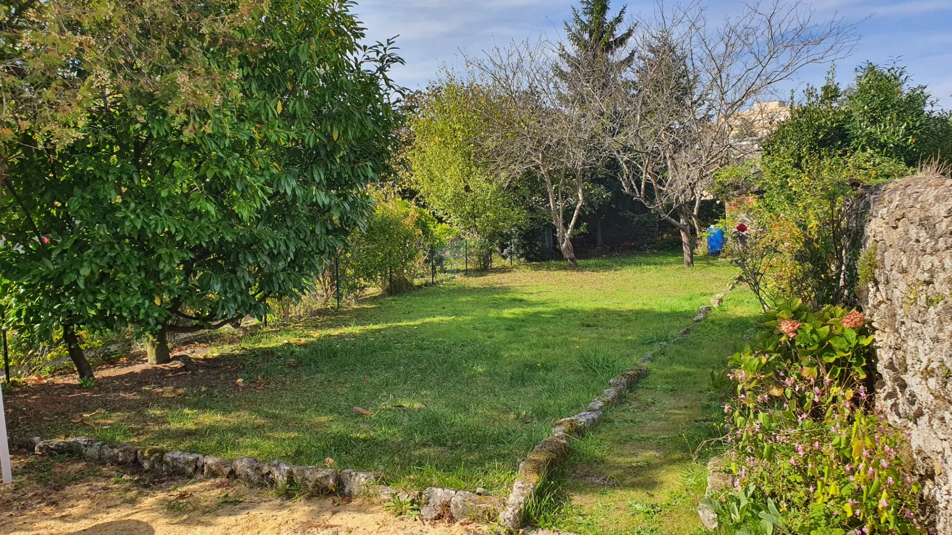 Maison de 89 m² à vendre à Alençon avec jardin 