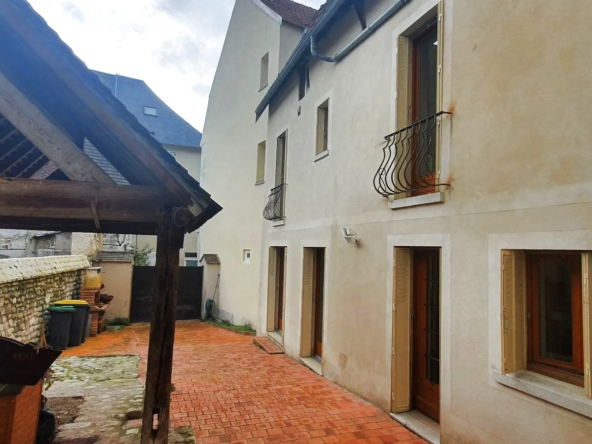 Vente Maison 2 chambres à La Roche Guyon - 179 000 €