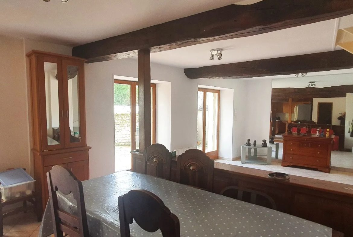 Vente Maison 2 chambres à La Roche Guyon - 179 000 € 