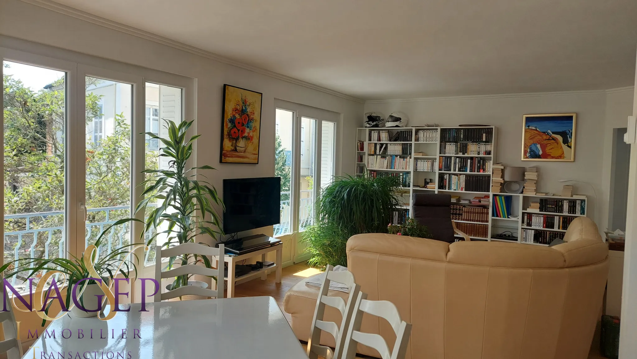 Appartement T4 lumineux en parfait état avec garage à Vichy 