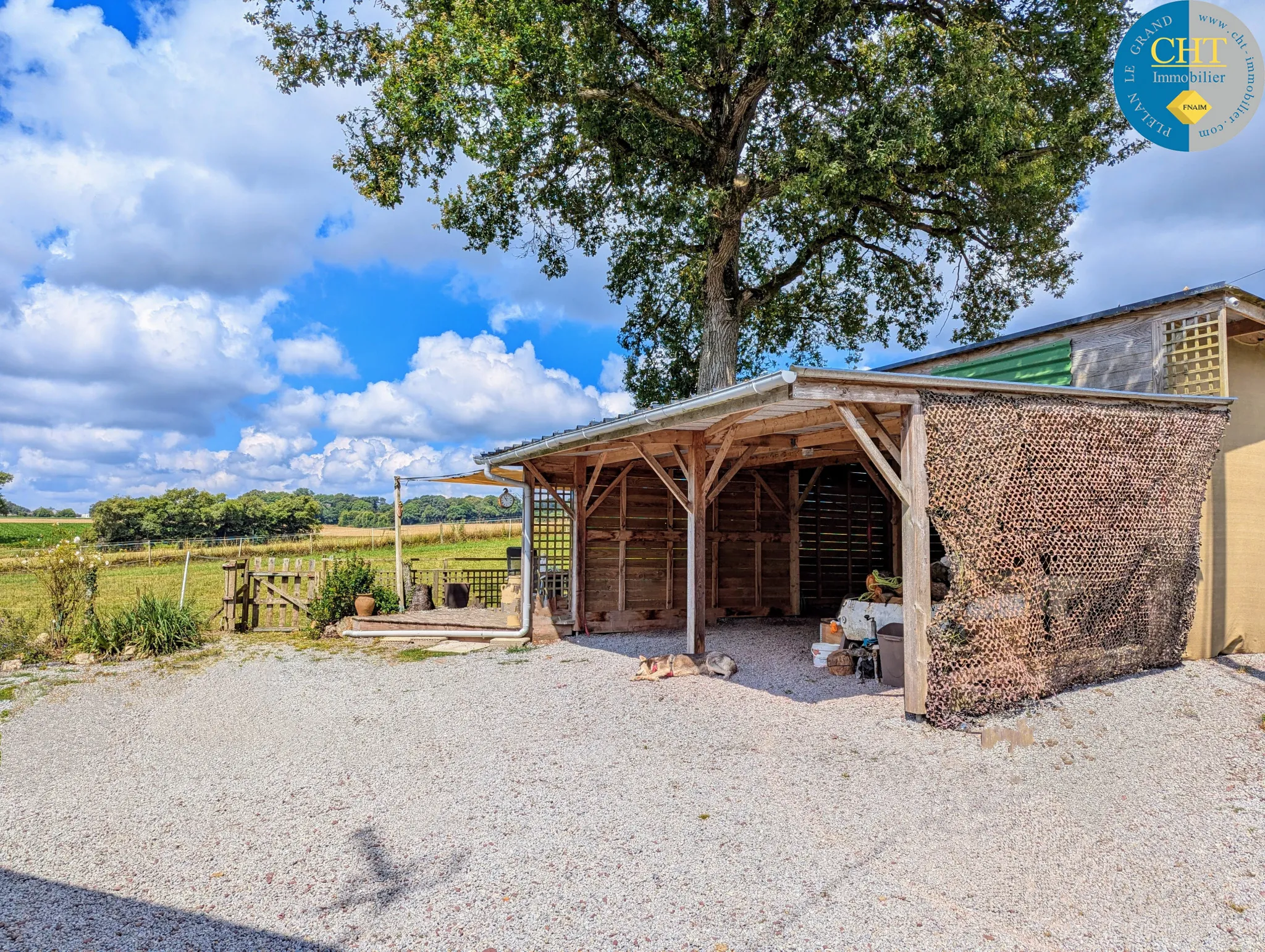 À Guer, maison 4 chambres avec terrain de 6331 m² 