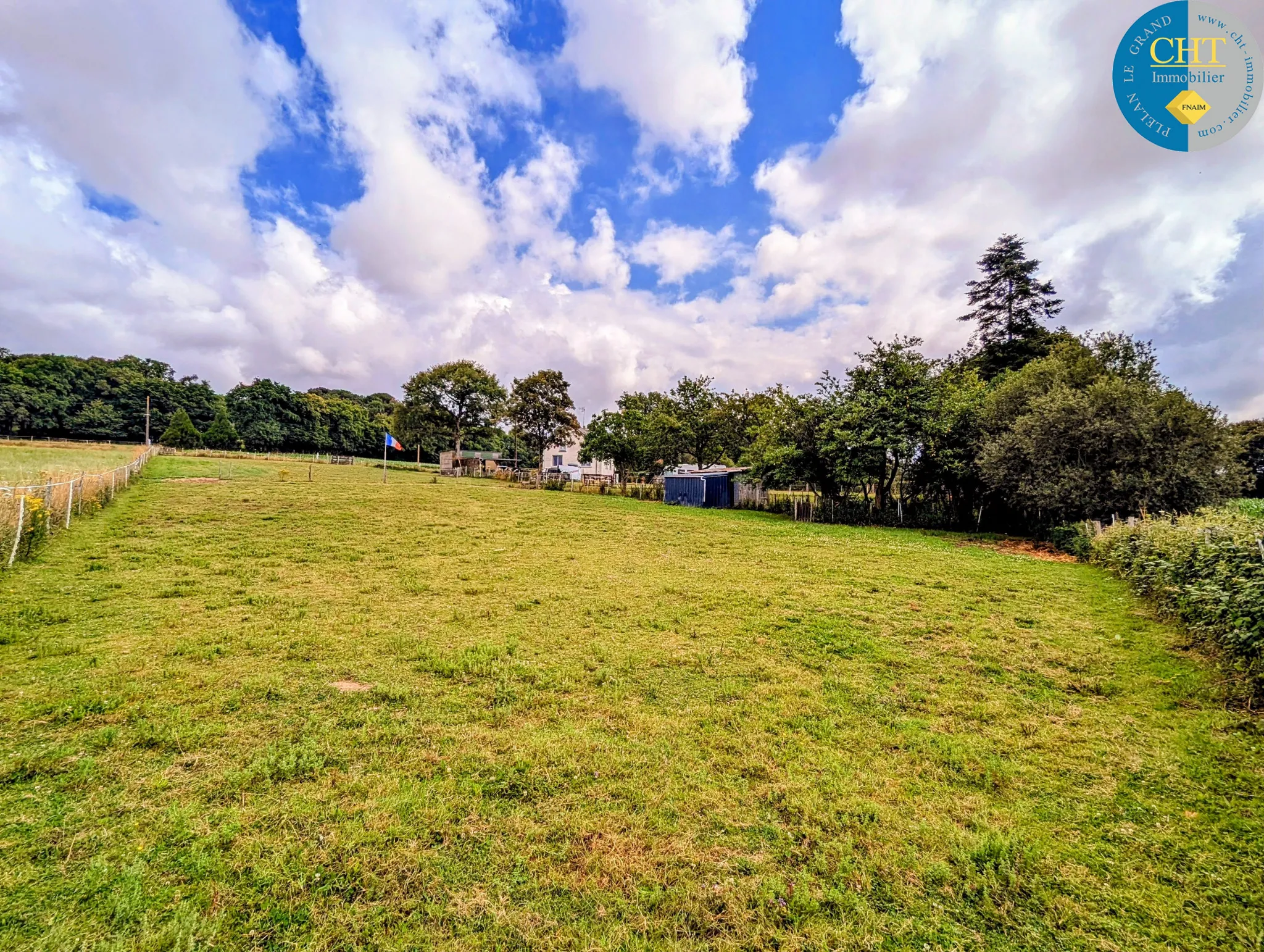 À Guer, maison 4 chambres avec terrain de 6331 m² 