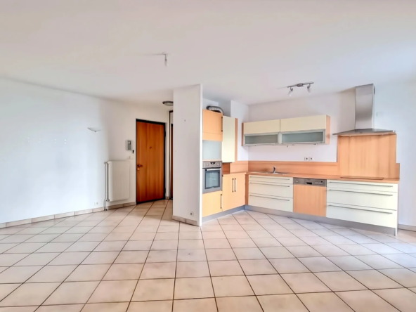 Bel Appartement F3 de 63 m² avec Balcon et Garage à Clermont-Ferrand