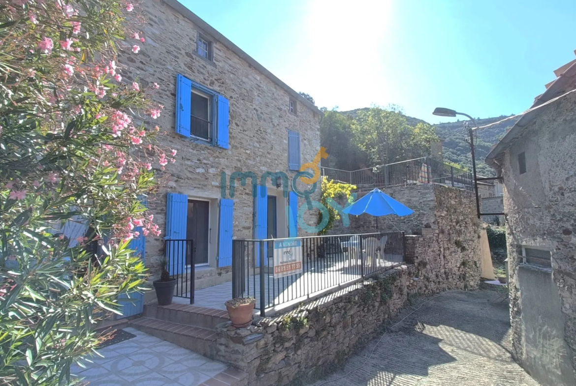 Belle maison en pierres sur village de Citou à Carcassonne 