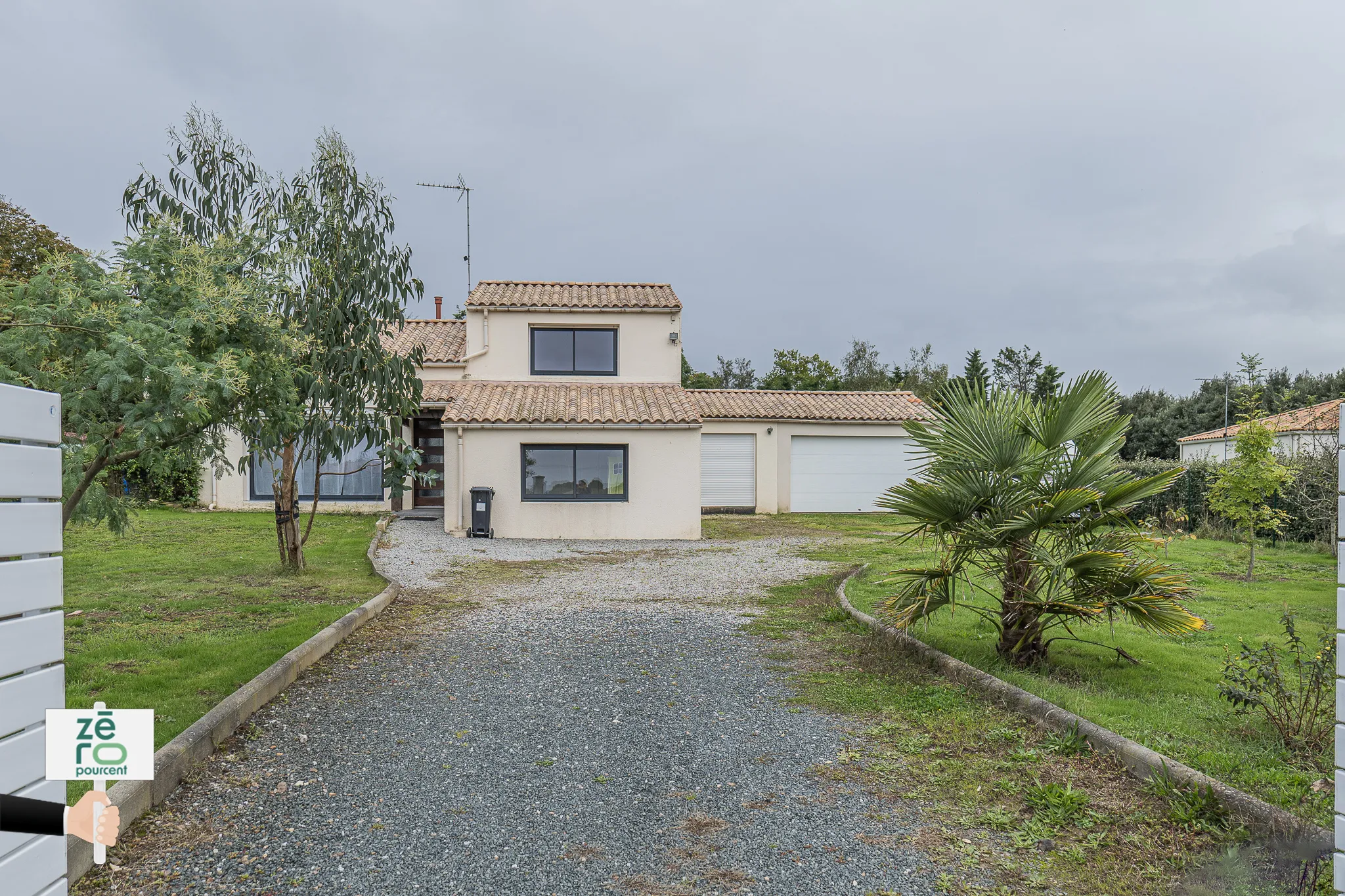 Lairoux : Maison lumineuse avec 3 chambres et jardin 