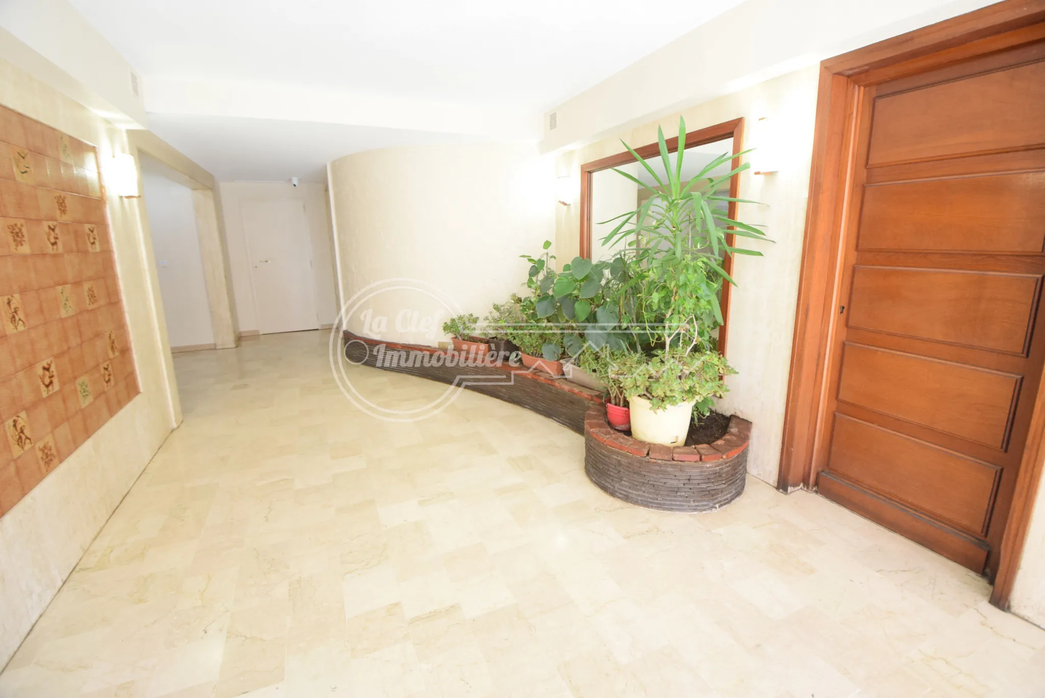 À vendre : Appartement 3 pièces 66 m² avec terrasse à Nice St Roch 