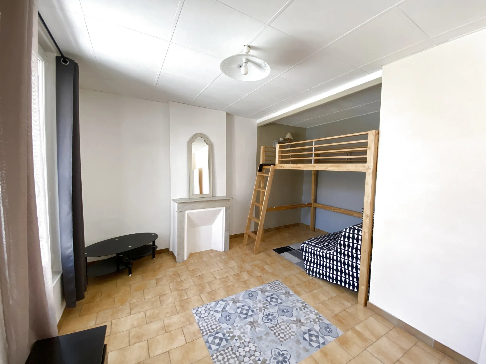 Immeuble à vendre à Montolivet - 3 Studios - Rentabilité de 8,5% 