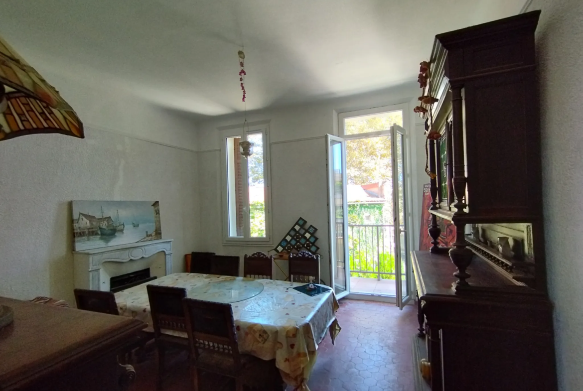 À vendre : Appartement vue mer à La Seyne-sur-Mer 