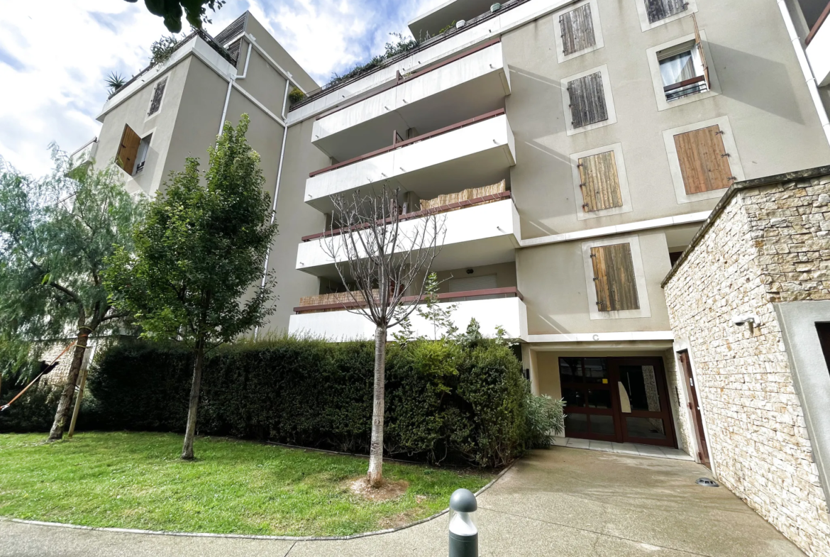 À vendre : Appartement T2 en parfait état à Marseille 13014 