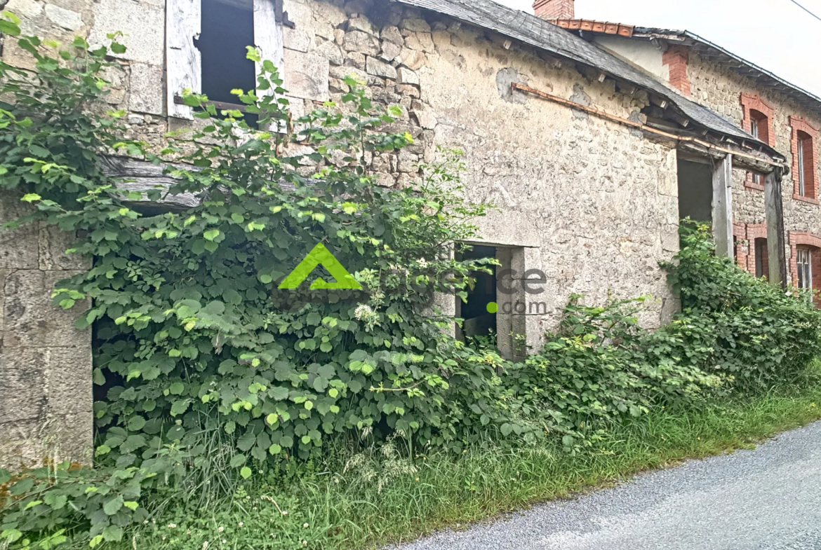 Maison de campagne + grange à Domeyrot 