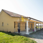 Maison à la campagne au calme avec grand terrain à Rye