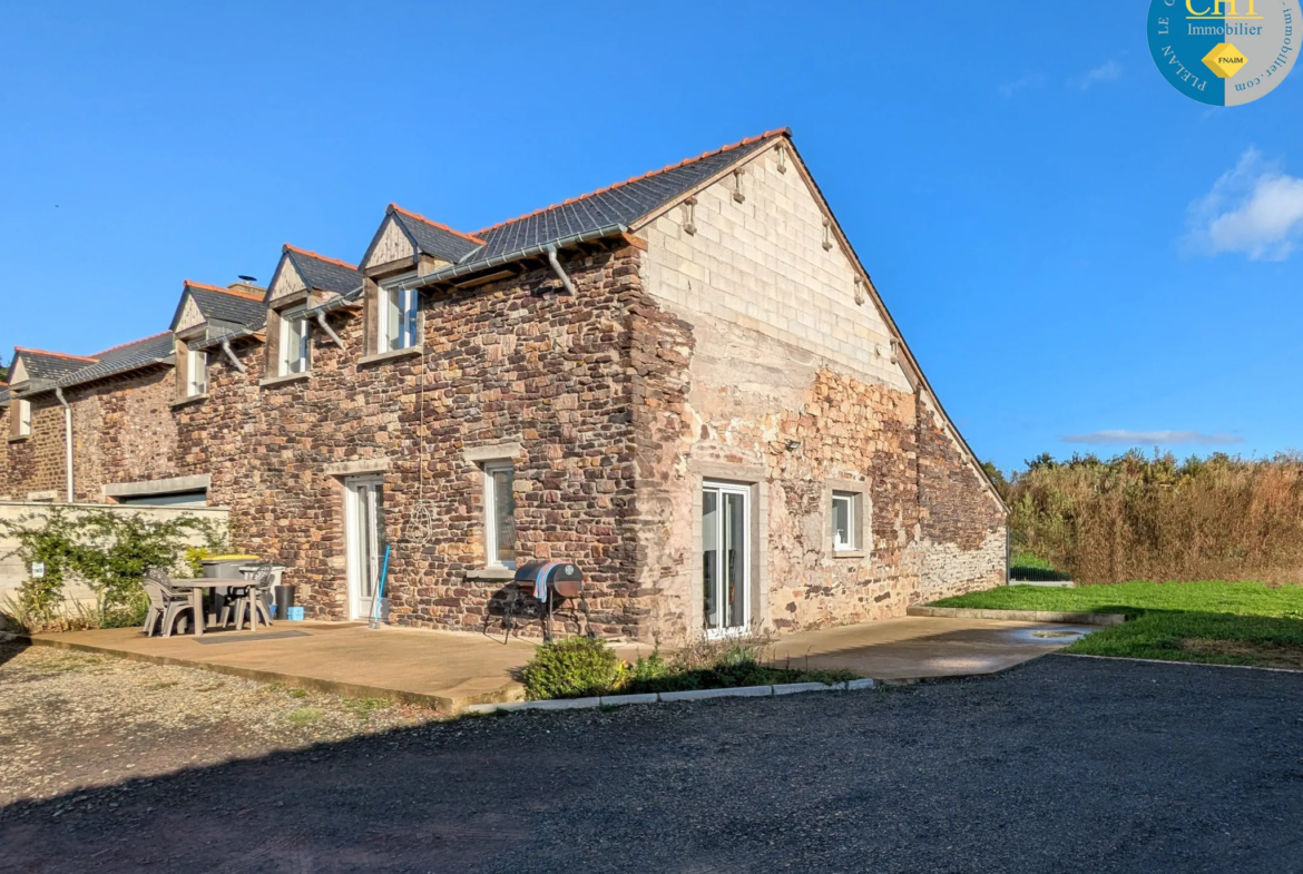 Longère rénovée avec 3 chambres à Treffendel 