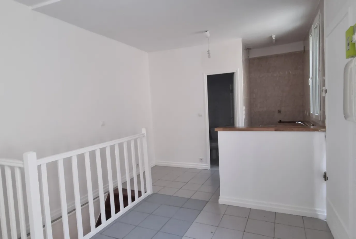 Studio rénové à vendre à Le Perreux-sur-Marne - 150000 € 