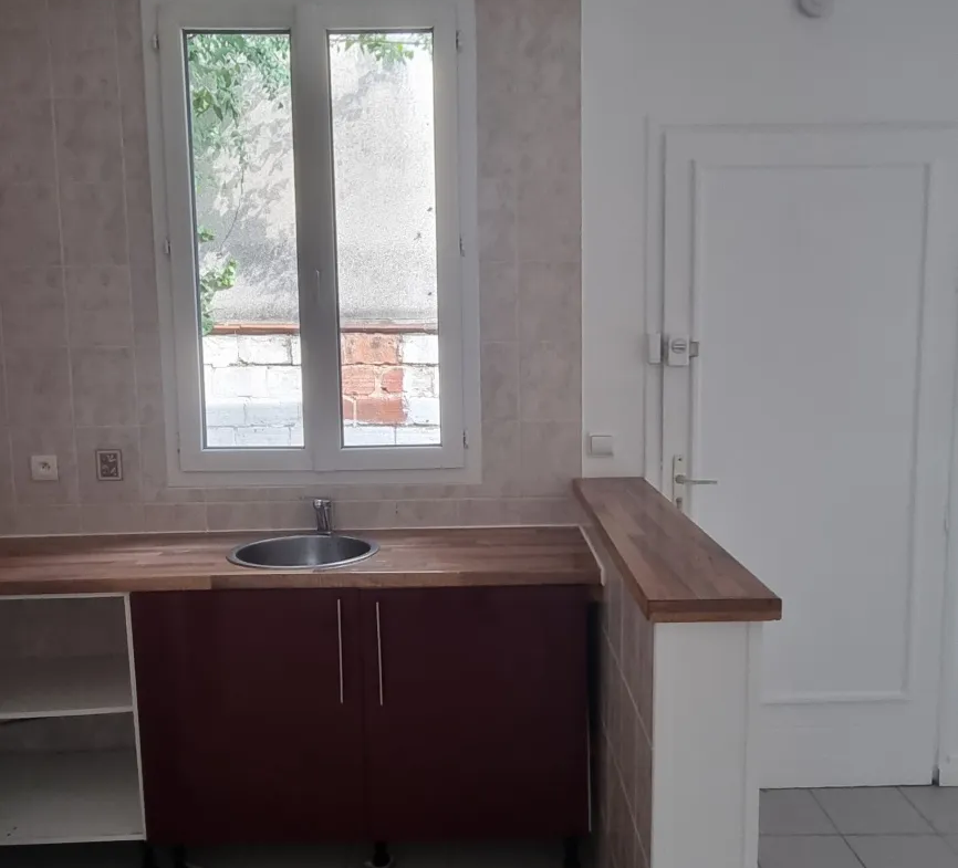 Studio rénové à vendre à Le Perreux-sur-Marne - 150000 € 