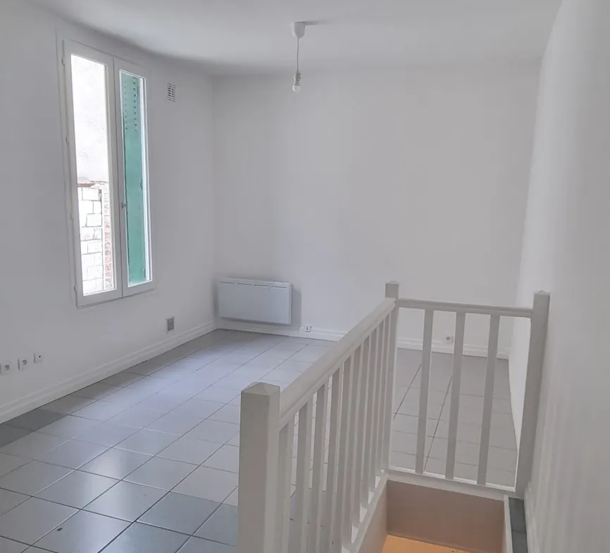 Studio rénové à vendre à Le Perreux-sur-Marne - 150000 € 