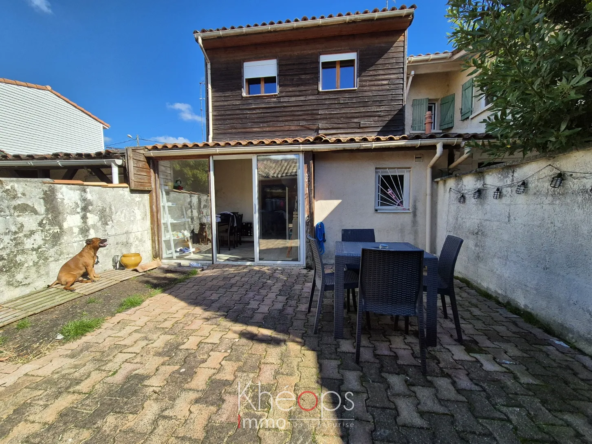 Maison à étage charmante à Castelnau du Médoc, idéale pour investissement