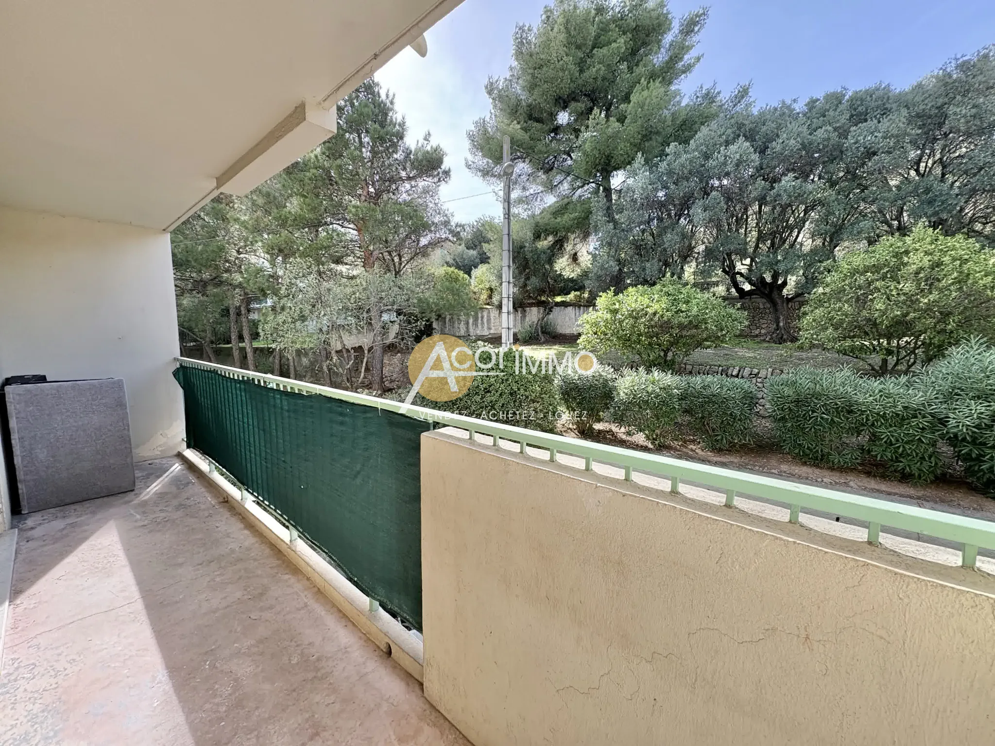 À vendre : Appartement T3 avec terrasse à Ollioules 