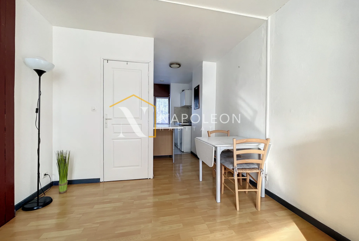 Vente appartement T1 rénové de 31 m² à Ronchin 