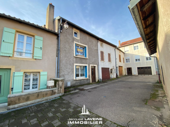 MAISON À VENDRE À SCY-CHAZELLES - 5 PIÈCES