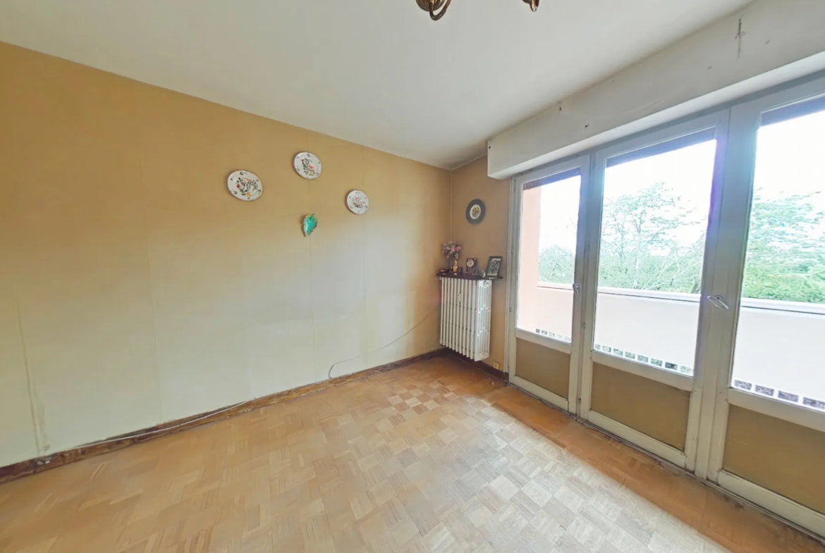 Appartement F3 à vendre à Nevers avec balcon et garage 