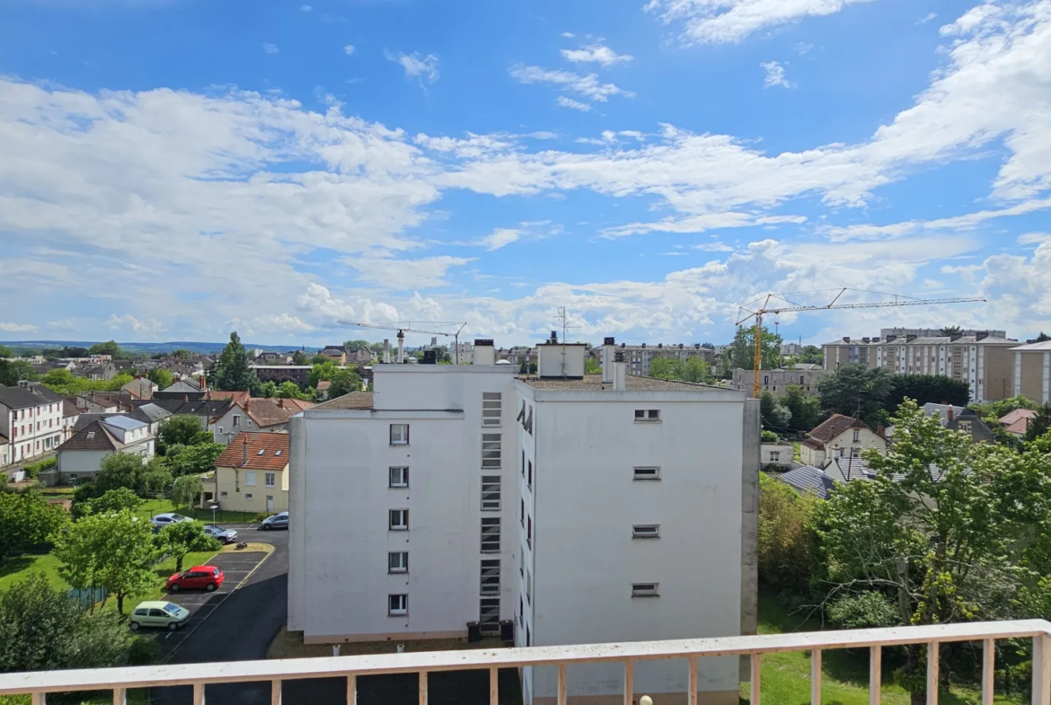 Appartement F3 à vendre à Nevers avec balcon et garage 